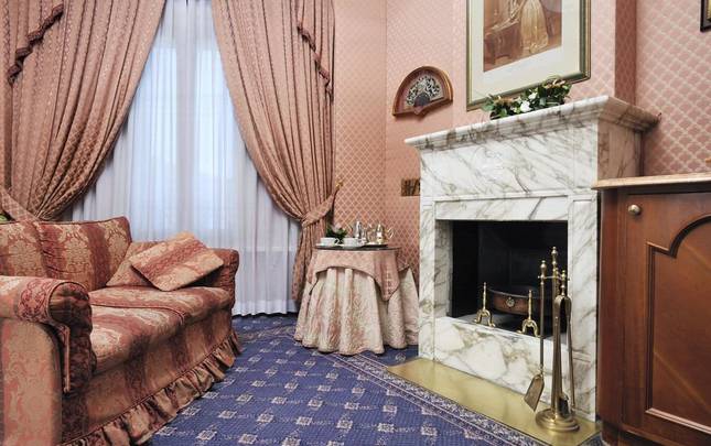 НОМЕРА ЛЮКС отель Mecenate Palace Рим НОМЕРА ЛЮКС отель Mecenate Palace Рим