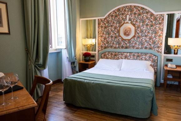 Двухместный Deluxe отель Mecenate Palace Рим Двухместный Deluxe отель Mecenate Palace Рим